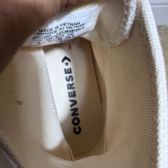 Converse Chuck Taylor All Star Hi Lift Platform Sneaker Sugar berry White Size 9 - Picture 10 of 11